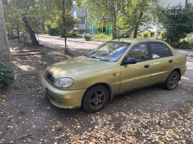 Желтый Дэу Сенс, объемом двигателя 1.5 л и пробегом 172 тыс. км за 2150 $, фото 1 на Automoto.ua