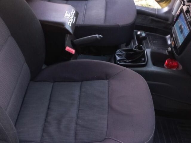 Жовтий Деу Сенс, об'ємом двигуна 1.5 л та пробігом 185 тис. км за 1900 $, фото 5 на Automoto.ua