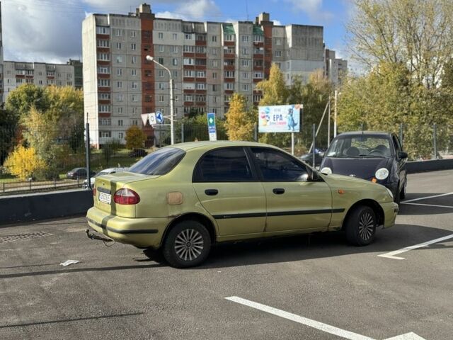 Желтый Дэу Сенс, объемом двигателя 1.5 л и пробегом 200 тыс. км за 800 $, фото 3 на Automoto.ua