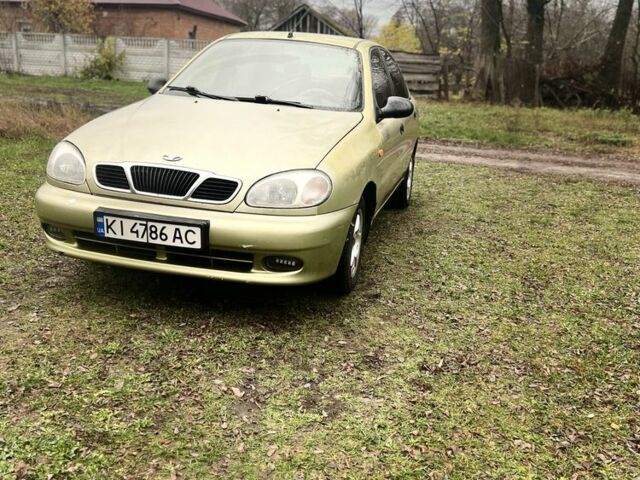 Желтый Дэу Сенс, объемом двигателя 1.5 л и пробегом 2 тыс. км за 1550 $, фото 1 на Automoto.ua