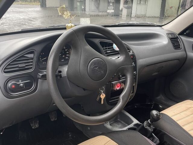 Жовтий Деу Сенс, об'ємом двигуна 1.4 л та пробігом 96 тис. км за 1600 $, фото 4 на Automoto.ua