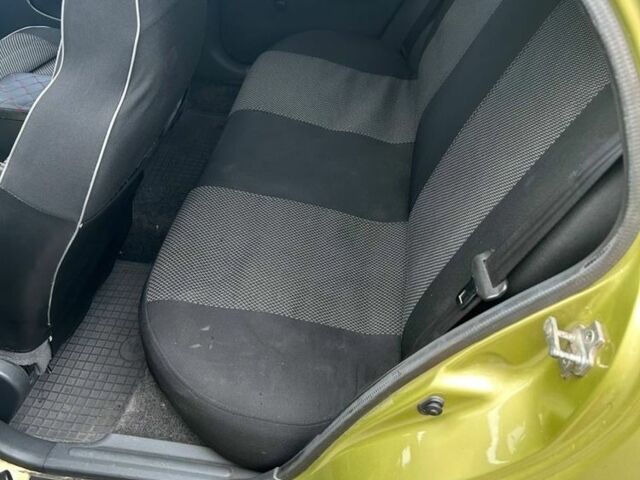 Желтый Дэу Сенс, объемом двигателя 1.5 л и пробегом 247 тыс. км за 3200 $, фото 4 на Automoto.ua