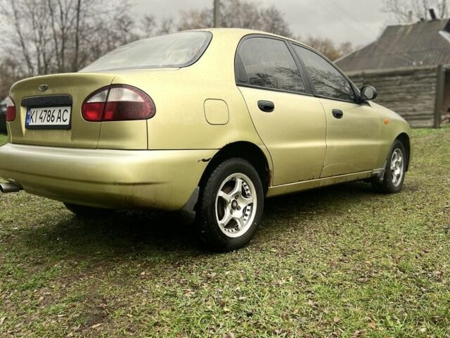 Желтый Дэу Сенс, объемом двигателя 1.5 л и пробегом 2 тыс. км за 1550 $, фото 5 на Automoto.ua