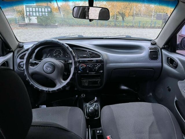 Жовтий Деу Сенс, об'ємом двигуна 1.5 л та пробігом 309 тис. км за 2000 $, фото 6 на Automoto.ua