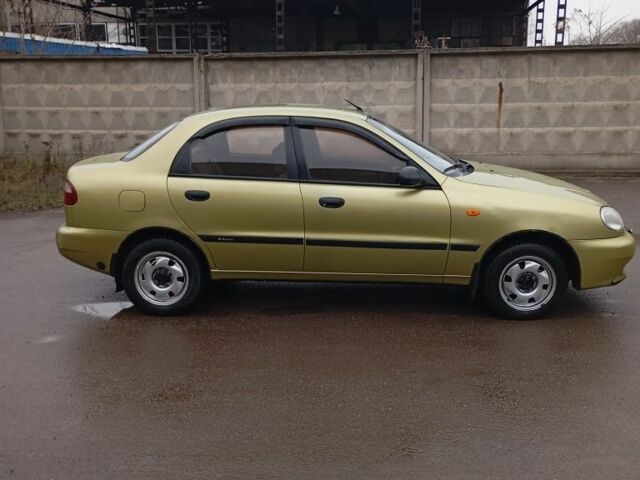 Жовтий Деу Сенс, об'ємом двигуна 1.4 л та пробігом 195 тис. км за 2200 $, фото 3 на Automoto.ua