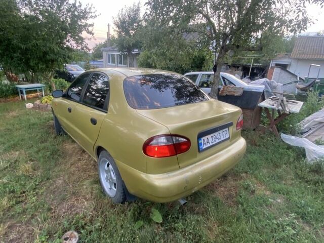 Желтый Дэу Сенс, объемом двигателя 1.5 л и пробегом 350 тыс. км за 1200 $, фото 7 на Automoto.ua