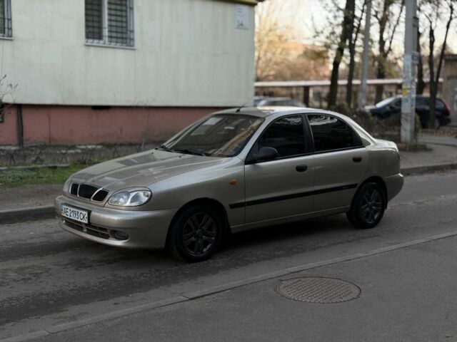 Желтый Дэу Сенс, объемом двигателя 1.6 л и пробегом 115 тыс. км за 2750 $, фото 3 на Automoto.ua