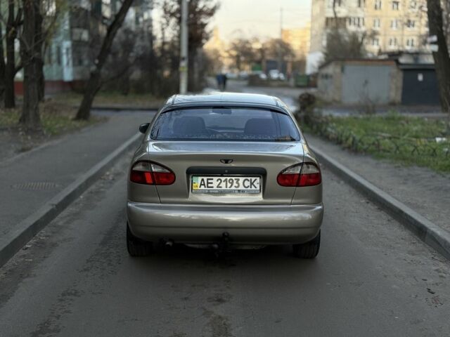 Желтый Дэу Сенс, объемом двигателя 1.6 л и пробегом 115 тыс. км за 2750 $, фото 5 на Automoto.ua