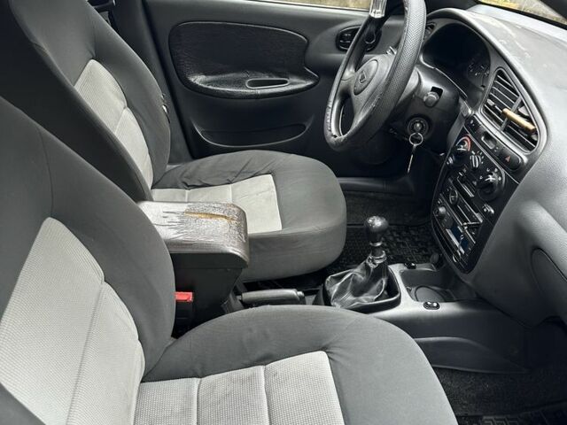 Жовтий Деу Сенс, об'ємом двигуна 1.5 л та пробігом 229 тис. км за 1499 $, фото 7 на Automoto.ua