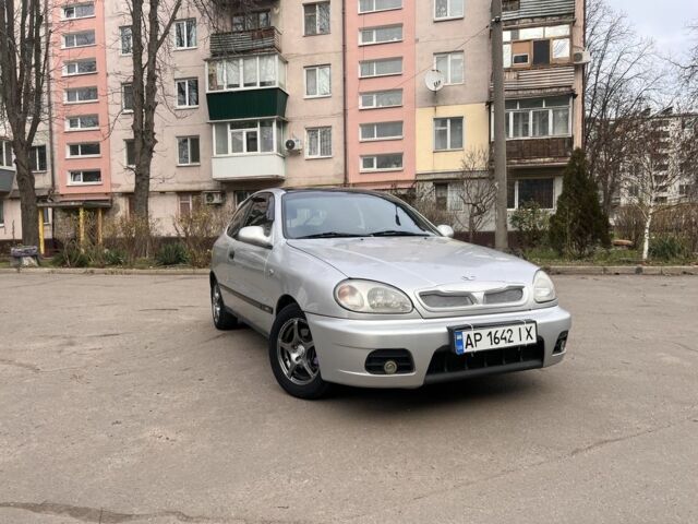 Серый Дэу Сенс, объемом двигателя 1.5 л и пробегом 300 тыс. км за 2500 $, фото 1 на Automoto.ua