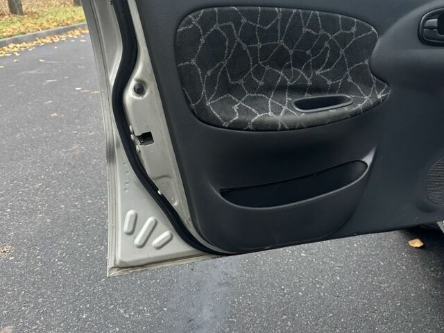 Сірий Деу Сенс, об'ємом двигуна 1.5 л та пробігом 210 тис. км за 2150 $, фото 17 на Automoto.ua