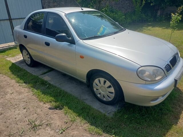 Сірий Деу Сенс, об'ємом двигуна 1.6 л та пробігом 220 тис. км за 2000 $, фото 3 на Automoto.ua