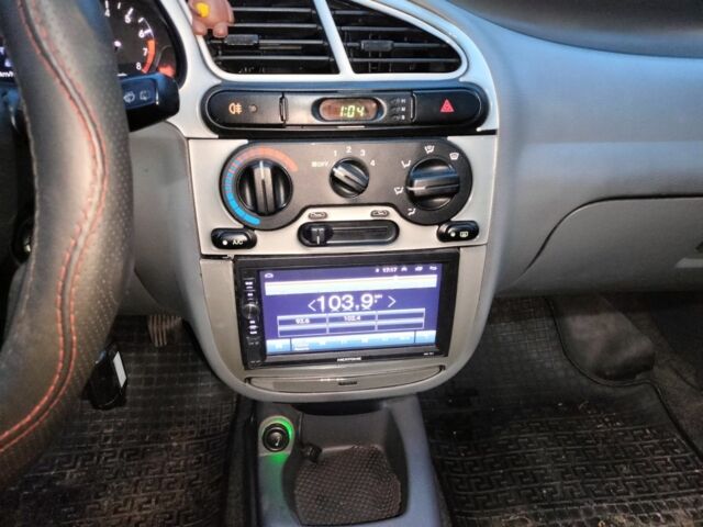 Серый Дэу Сенс, объемом двигателя 1.5 л и пробегом 258 тыс. км за 2840 $, фото 6 на Automoto.ua