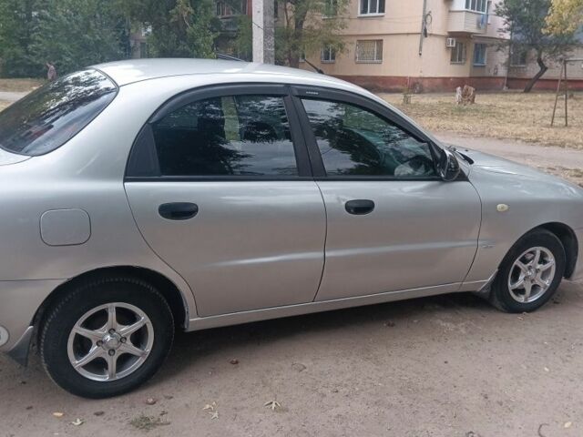 Сірий Деу Сенс, об'ємом двигуна 1.5 л та пробігом 209 тис. км за 2800 $, фото 1 на Automoto.ua