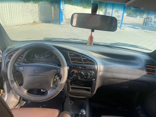 Сірий Деу Сенс, об'ємом двигуна 1.5 л та пробігом 144 тис. км за 2200 $, фото 1 на Automoto.ua