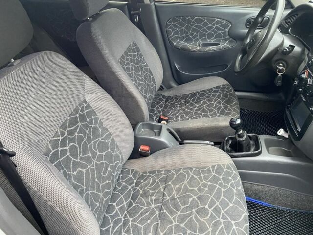 Серый Дэу Сенс, объемом двигателя 1.5 л и пробегом 275 тыс. км за 2699 $, фото 6 на Automoto.ua