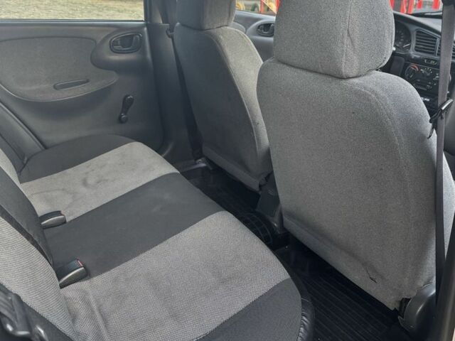 Сірий Деу Сенс, об'ємом двигуна 1.5 л та пробігом 232 тис. км за 2200 $, фото 5 на Automoto.ua