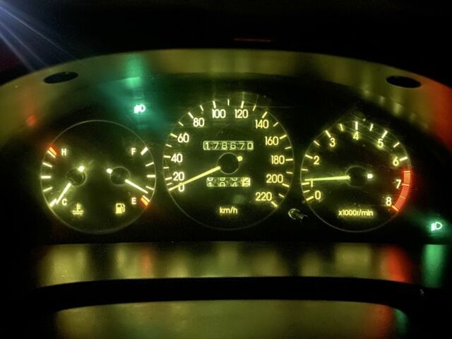 Сірий Деу Сенс, об'ємом двигуна 1.5 л та пробігом 178 тис. км за 2500 $, фото 17 на Automoto.ua