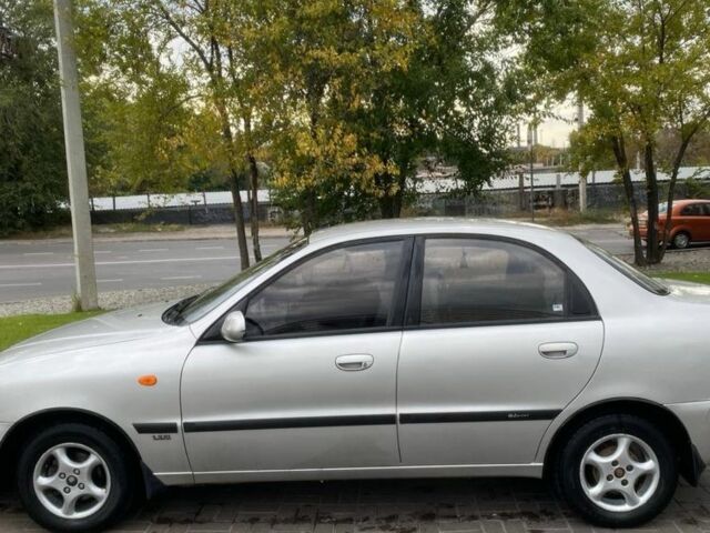 Дэу Сенс 2004 в Днепре (Днепропетровске) на Automoto.ua Серый Дэу Сенс, объемом двигателя 1.3 л и пробегом 97 тыс. км за 2000 $, фото 3 на Automoto.ua