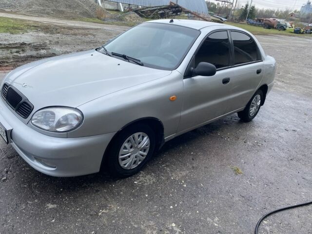 Серый Дэу Сенс, объемом двигателя 1.5 л и пробегом 200 тыс. км за 1900 $, фото 2 на Automoto.ua