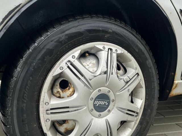 Сірий Деу Сенс, об'ємом двигуна 1.5 л та пробігом 182 тис. км за 2806 $, фото 10 на Automoto.ua