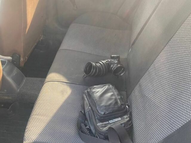 Сірий Деу Сенс, об'ємом двигуна 1.5 л та пробігом 144 тис. км за 2200 $, фото 4 на Automoto.ua