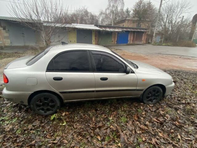 Серый Дэу Сенс, объемом двигателя 1.5 л и пробегом 3 тыс. км за 2400 $, фото 5 на Automoto.ua