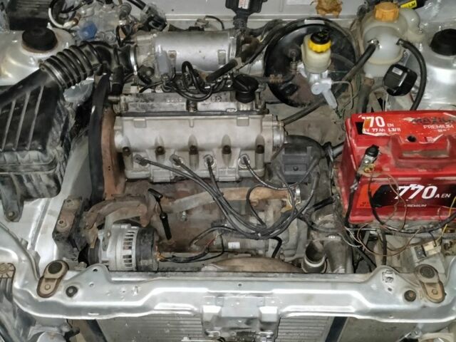 Сірий Деу Сенс, об'ємом двигуна 1.3 л та пробігом 256 тис. км за 908 $, фото 4 на Automoto.ua