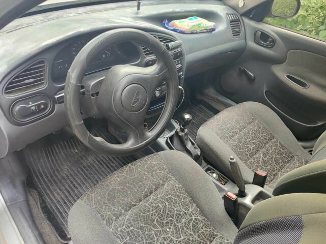 Сірий Деу Сенс, об'ємом двигуна 1.3 л та пробігом 321 тис. км за 950 $, фото 4 на Automoto.ua