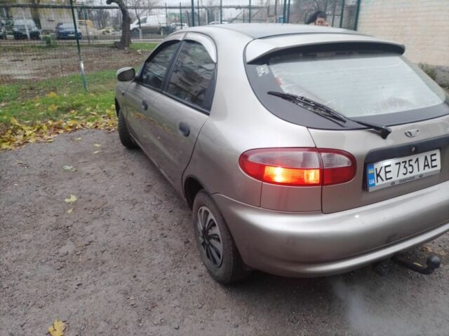 Серый Дэу Сенс, объемом двигателя 1.5 л и пробегом 240 тыс. км за 2000 $, фото 2 на Automoto.ua