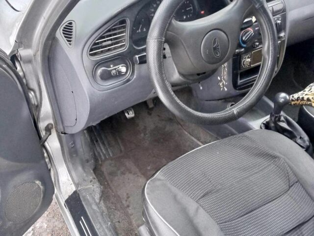 Сірий Деу Сенс, об'ємом двигуна 1.3 л та пробігом 2 тис. км за 2100 $, фото 4 на Automoto.ua