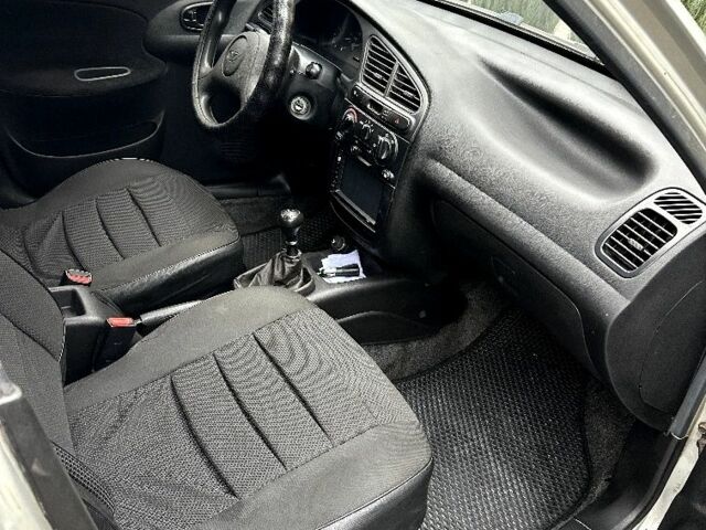 Серый Дэу Сенс, объемом двигателя 1.5 л и пробегом 224 тыс. км за 2400 $, фото 4 на Automoto.ua