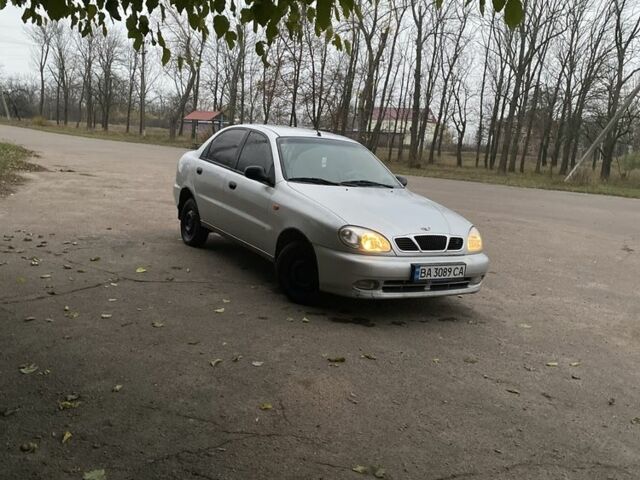 Серый Дэу Сенс, объемом двигателя 1.4 л и пробегом 270 тыс. км за 1550 $, фото 1 на Automoto.ua