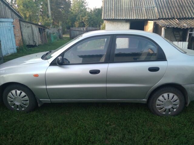 Сірий Деу Сенс, об'ємом двигуна 1.5 л та пробігом 260 тис. км за 1000 $, фото 1 на Automoto.ua