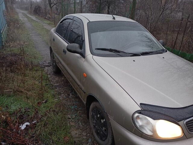 Серый Дэу Сенс, объемом двигателя 1.5 л и пробегом 206 тыс. км за 2400 $, фото 1 на Automoto.ua