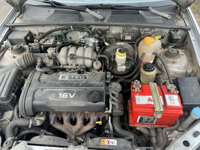 Серый Дэу Сенс, объемом двигателя 1.6 л и пробегом 283 тыс. км за 1400 $, фото 5 на Automoto.ua