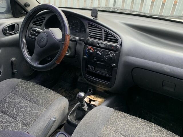 Серый Дэу Сенс, объемом двигателя 1.4 л и пробегом 170 тыс. км за 750 $, фото 4 на Automoto.ua