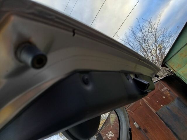 Серый Дэу Сенс, объемом двигателя 1.5 л и пробегом 130 тыс. км за 3300 $, фото 7 на Automoto.ua