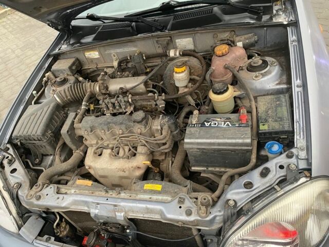 Сірий Деу Сенс, об'ємом двигуна 1.5 л та пробігом 240 тис. км за 2300 $, фото 6 на Automoto.ua