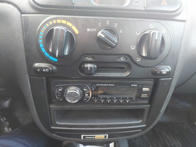 Сірий Деу Сенс, об'ємом двигуна 1.5 л та пробігом 233 тис. км за 2300 $, фото 7 на Automoto.ua