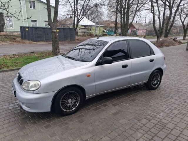 Сірий Деу Сенс, об'ємом двигуна 1.5 л та пробігом 275 тис. км за 1600 $, фото 3 на Automoto.ua