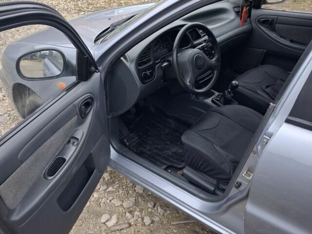 Серый Дэу Сенс, объемом двигателя 0 л и пробегом 171 тыс. км за 2750 $, фото 5 на Automoto.ua