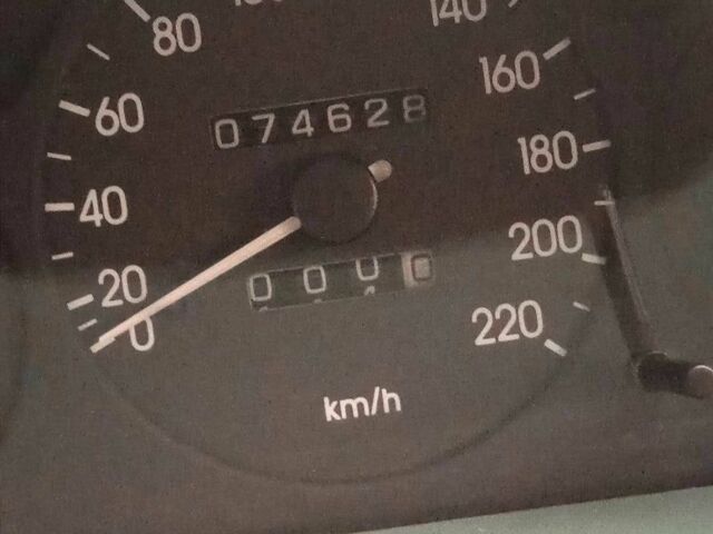 Сірий Деу Сенс, об'ємом двигуна 1.3 л та пробігом 75 тис. км за 3300 $, фото 6 на Automoto.ua