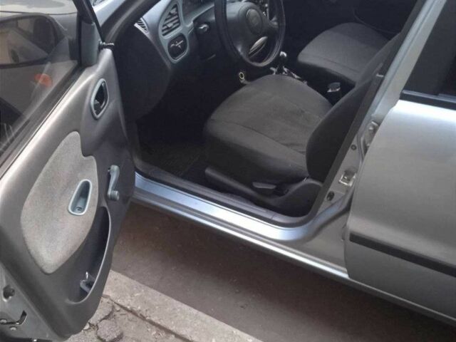 Сірий Деу Сенс, об'ємом двигуна 1.3 л та пробігом 75 тис. км за 3300 $, фото 5 на Automoto.ua