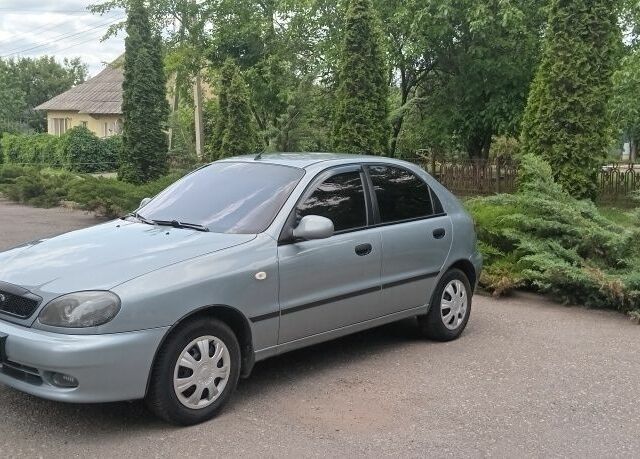 Сірий Деу Сенс, об'ємом двигуна 1.3 л та пробігом 140 тис. км за 3499 $, фото 1 на Automoto.ua
