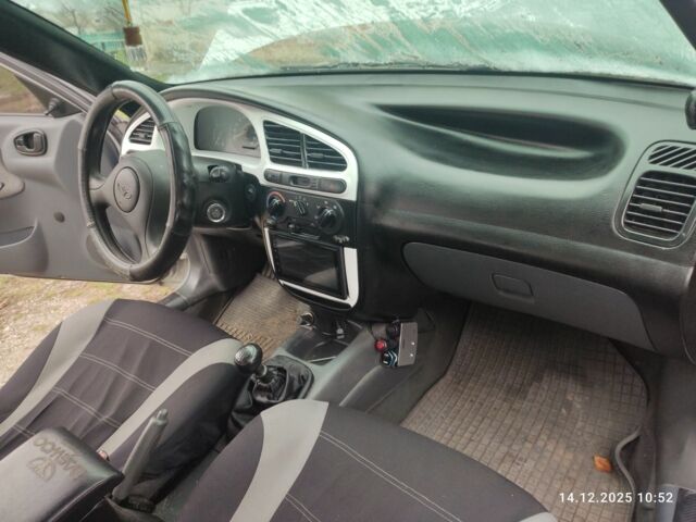 Серый Дэу Сенс, объемом двигателя 1.5 л и пробегом 240 тыс. км за 2246 $, фото 2 на Automoto.ua