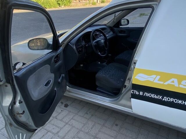 Сірий Деу Сенс, об'ємом двигуна 1.5 л та пробігом 290 тис. км за 1700 $, фото 8 на Automoto.ua