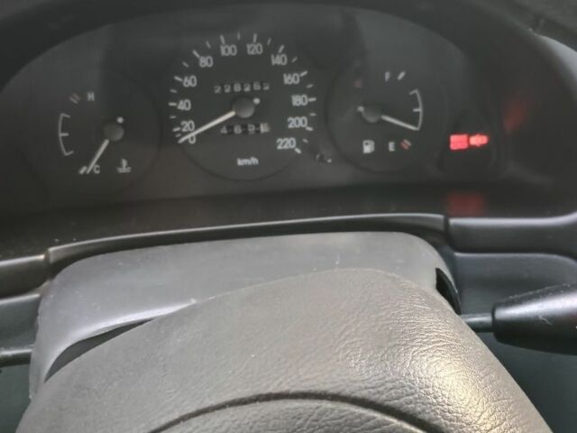 Сірий Деу Сенс, об'ємом двигуна 1.3 л та пробігом 228 тис. км за 2800 $, фото 3 на Automoto.ua