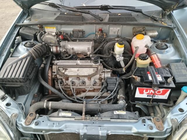 Сірий Деу Сенс, об'ємом двигуна 1.3 л та пробігом 228 тис. км за 2800 $, фото 4 на Automoto.ua