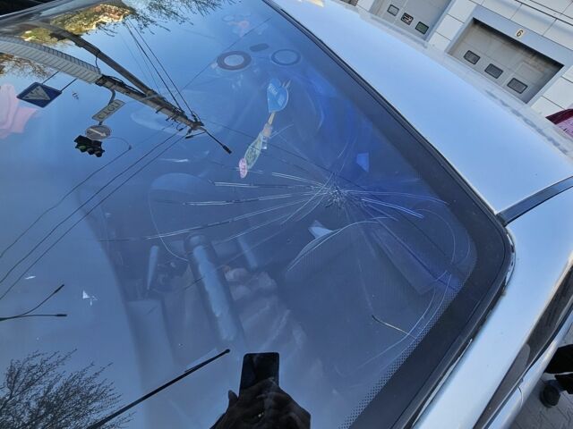 Сірий Деу Сенс, об'ємом двигуна 1.6 л та пробігом 222 тис. км за 1500 $, фото 6 на Automoto.ua